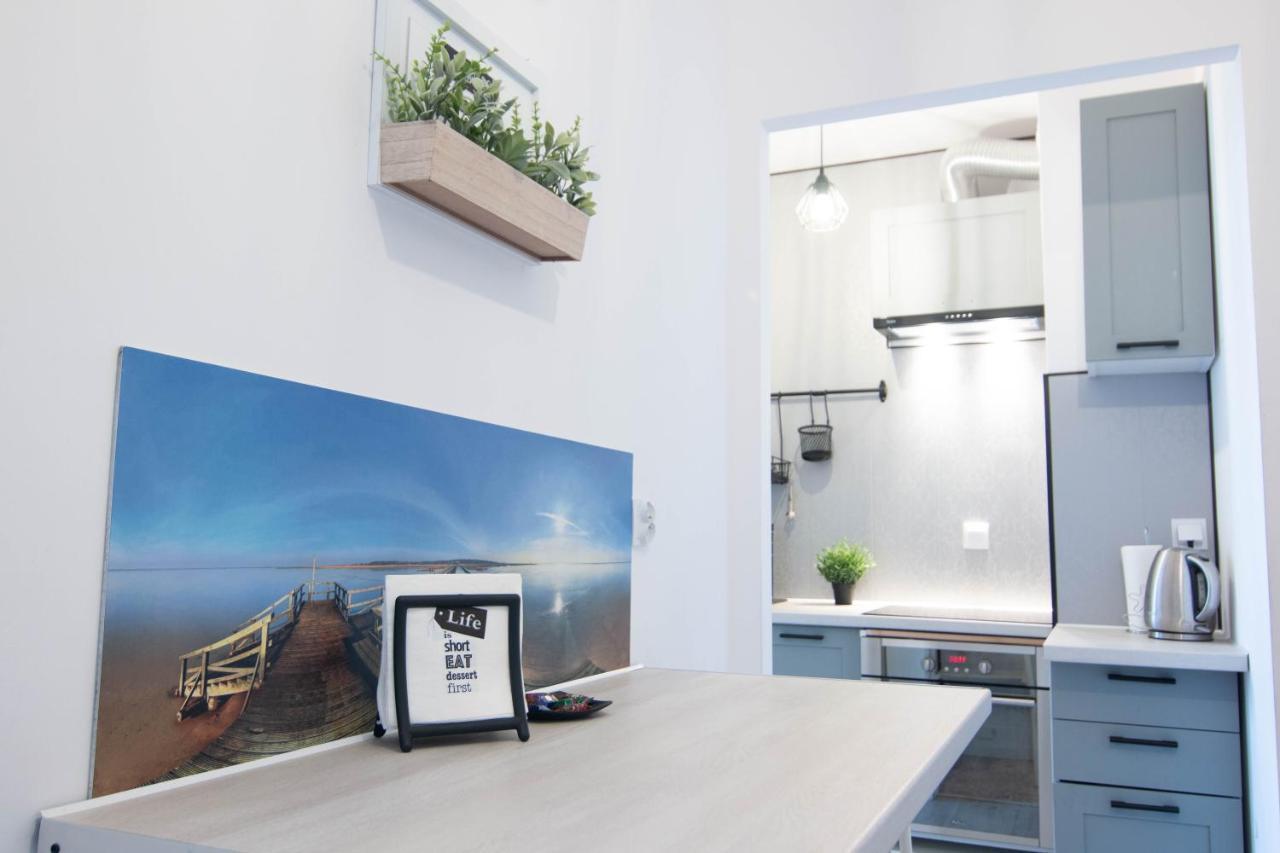 Apartament Loftowy Wypoczynek Goldair Познан Екстериор снимка
