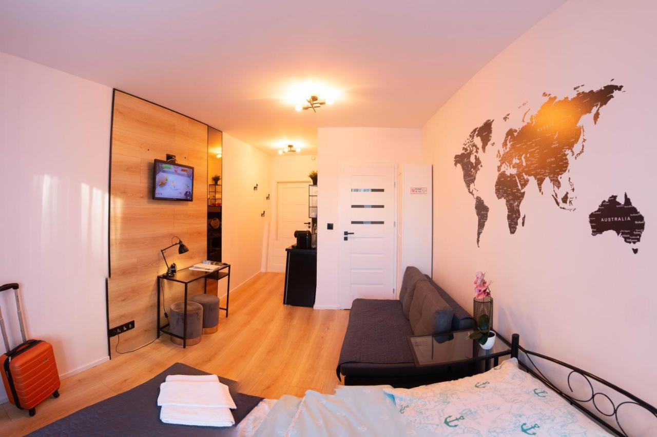 Apartament Loftowy Wypoczynek Goldair Познан Екстериор снимка