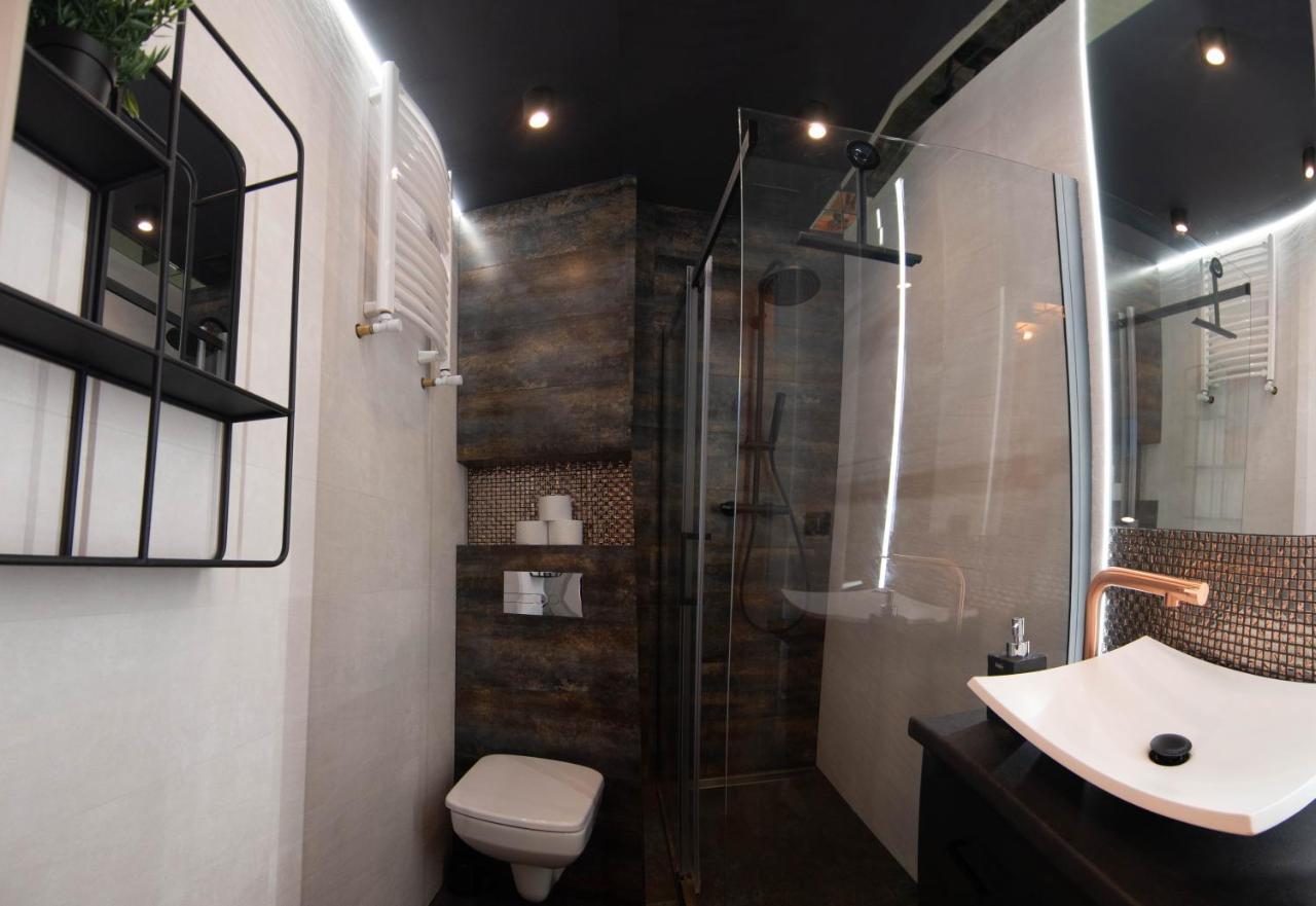 Apartament Loftowy Wypoczynek Goldair Познан Екстериор снимка