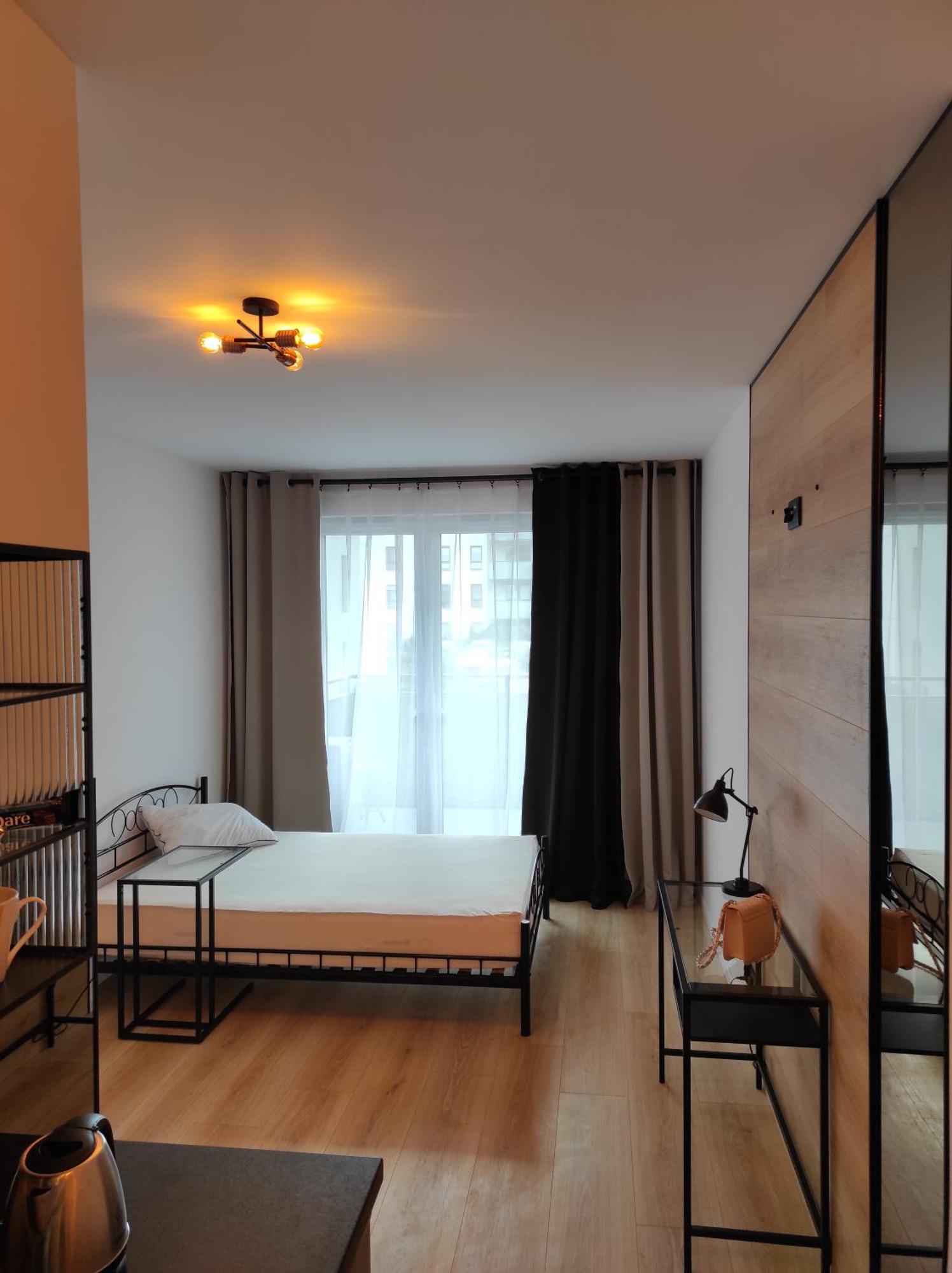 Apartament Loftowy Wypoczynek Goldair Познан Стая снимка